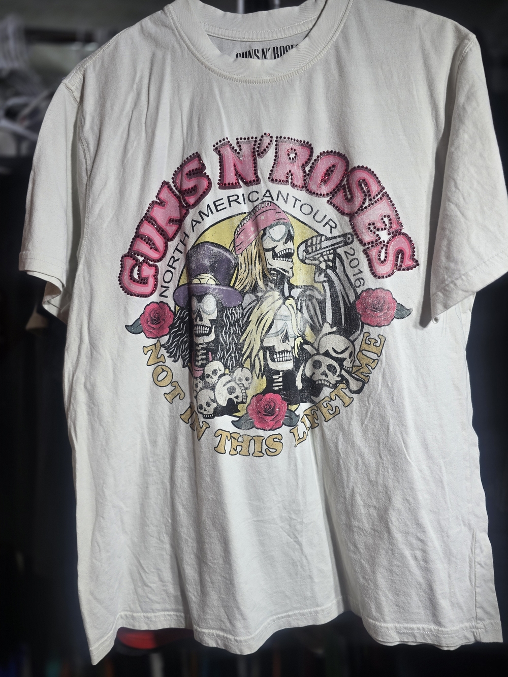 Guns N' Roses White Graphic Tour Tee - Short Sleeve